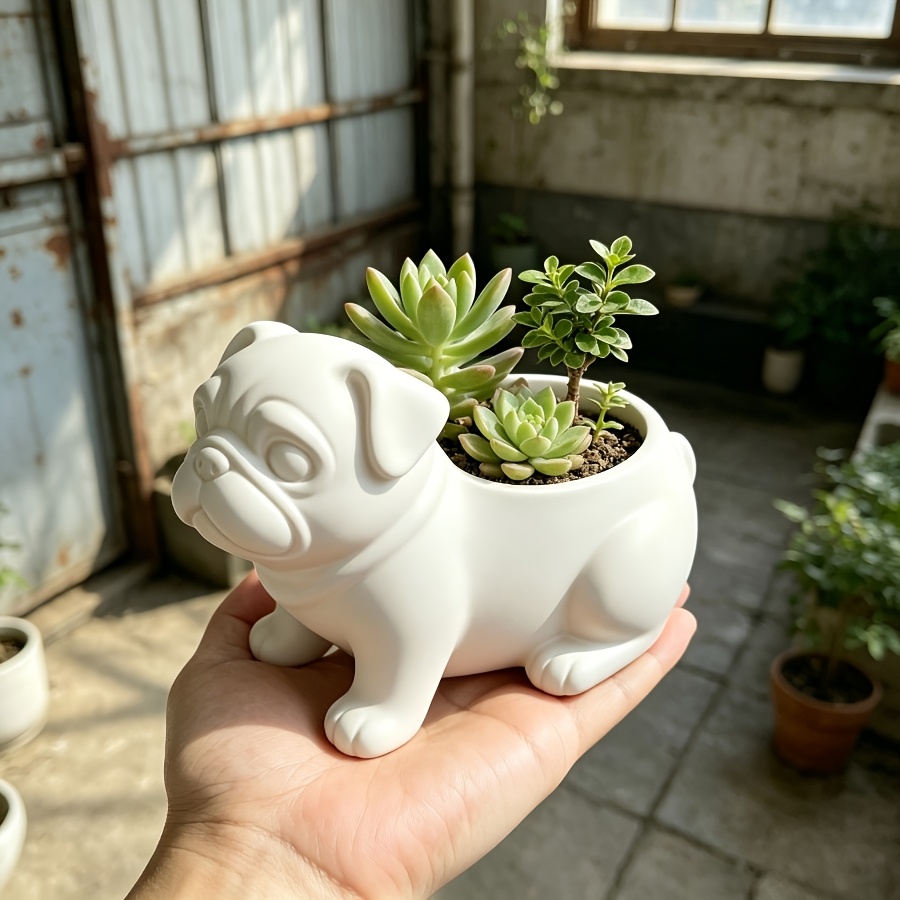 Pug-Shaped Succulent Planter & Desktop Storage Box - Cute Pug Pot Suitable for Plants or Small Organizers, Lightweight Plastic u002FOutdoor Use with Pug-Themed, Irregular Shape for Office Decor, Multi-Functional Holder Gardening Gift,home Decor